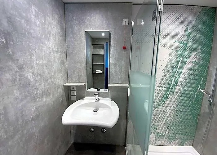 Im Schönhof-viertel *